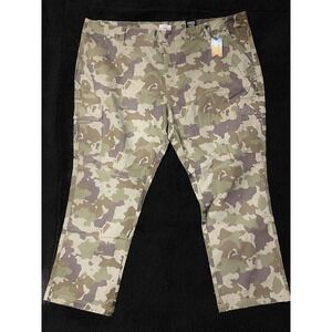 Ocean Coast Men's Camo Cargo Pants NWT Size 50 Relaxed Fit Casual Trousers